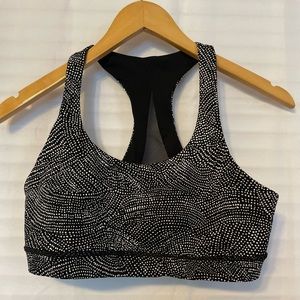 Lululemon Invigorate Bra